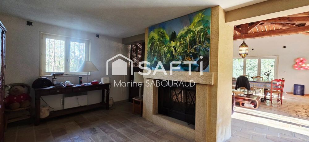 � vendre  Maison Lorgues (83510)