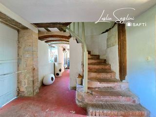  Maison � vendre 9 pi�ces 260 m�