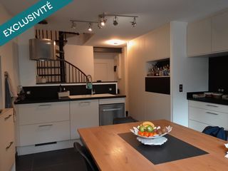  Immeuble � vendre 157 m�