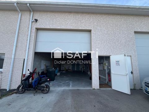 Local professionnel avec porte sectionnelle et bureaux 38230 Tignieu 1206 38230 Tignieu-jameyzieu