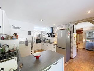  Maison � vendre 8 pi�ces 250 m�