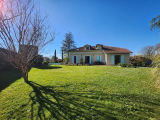  Maison � vendre 10 pi�ces 211 m�