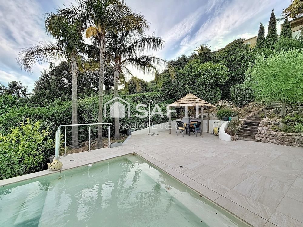 � vendre  Maison Les Issambres (83380)