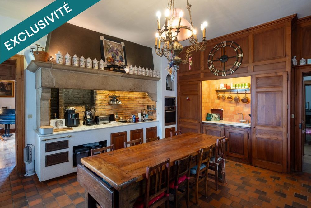 � vendre  Propri�t�/ch�teau Chaucenne (25170)