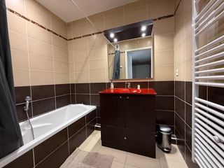  Appartement � vendre 3 pi�ces 77 m�