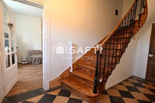  Maison � vendre 9 pi�ces 209 m�