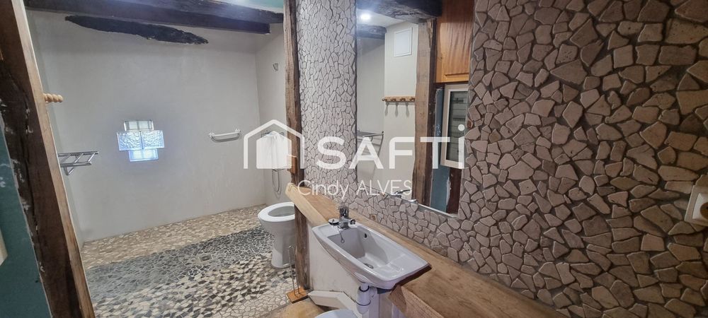 � vendre  Maison Ch�tres (24120)