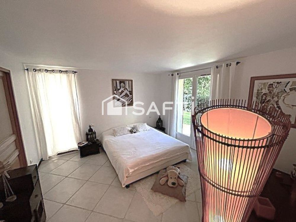 � vendre  Maison Saint-Maximin-la-Sainte-Baume (83470)