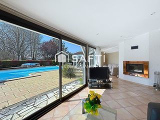  Maison � vendre 6 pi�ces 240 m�