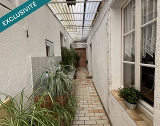  Maison � vendre 9 pi�ces 235 m�