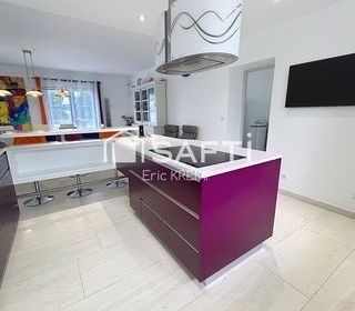  Maison � vendre 7 pi�ces 230 m�