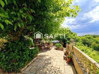  Maison � vendre 9 pi�ces 200 m�