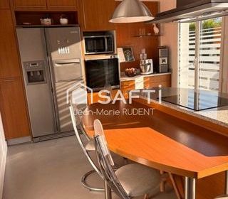  Maison � vendre 7 pi�ces 212 m�