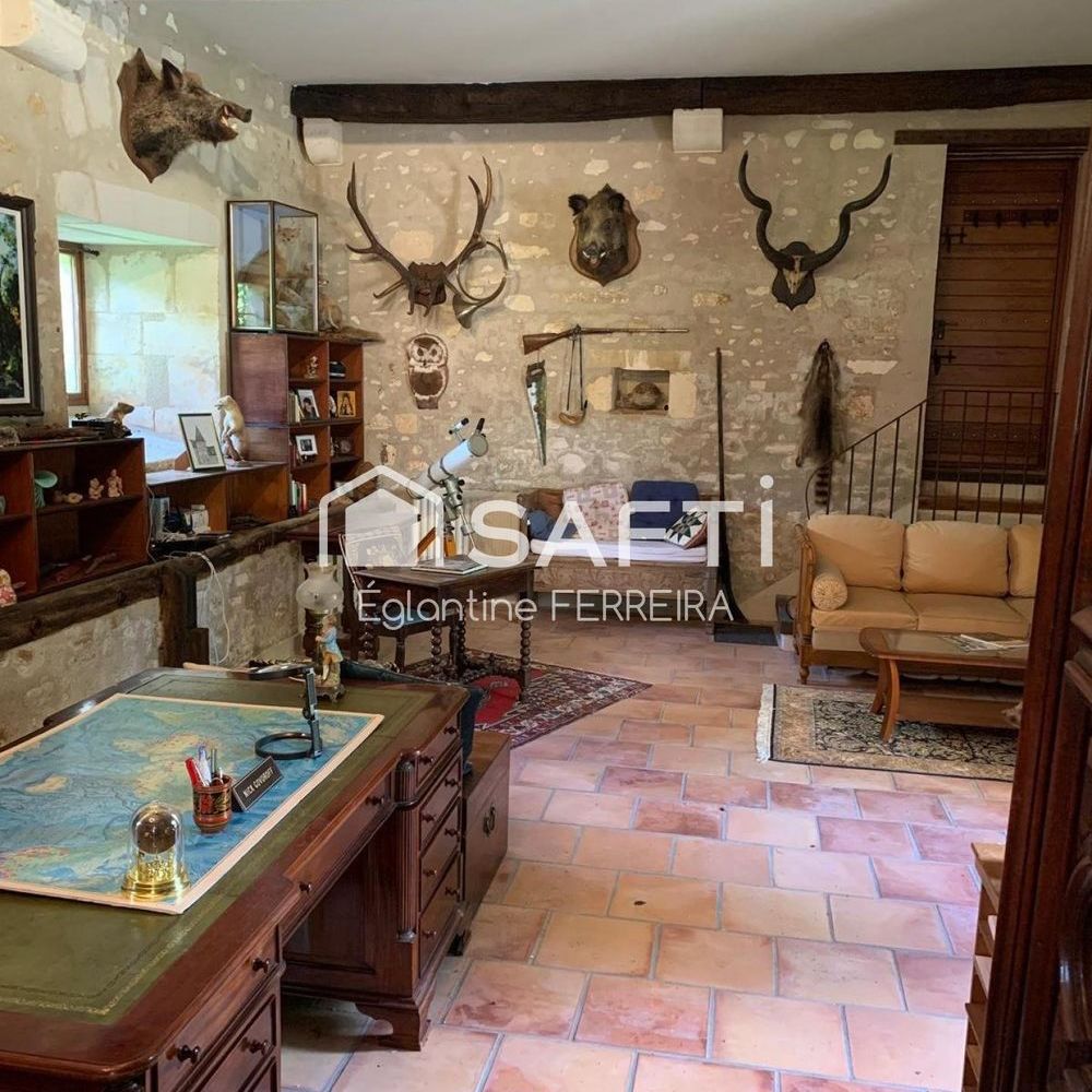 � vendre  Propri�t�/ch�teau Ch�teauroux (36000)