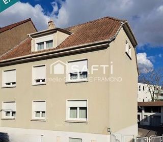  Immeuble � vendre 211 m�