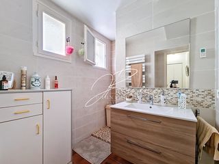  Maison � vendre 7 pi�ces 243 m�