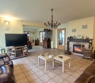  Maison � vendre 10 pi�ces 320 m�