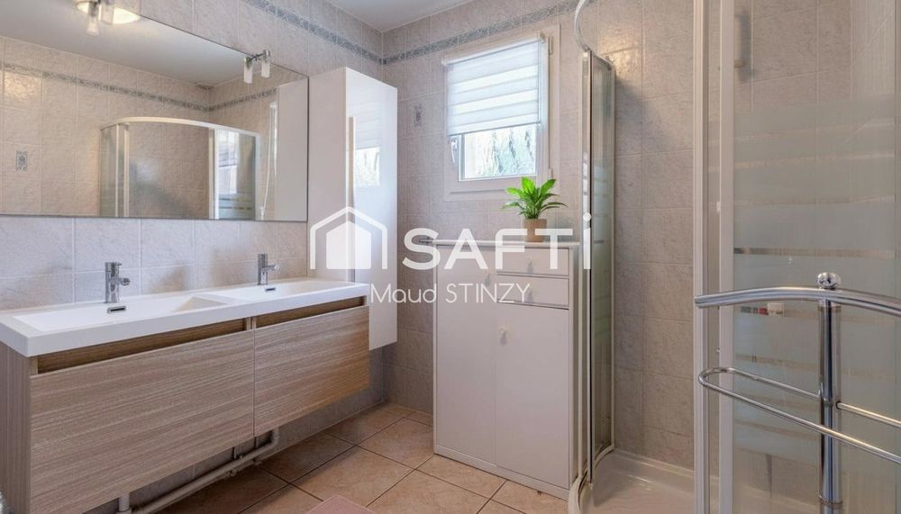 � vendre  Maison Roquebrune-sur-Argens (83520)