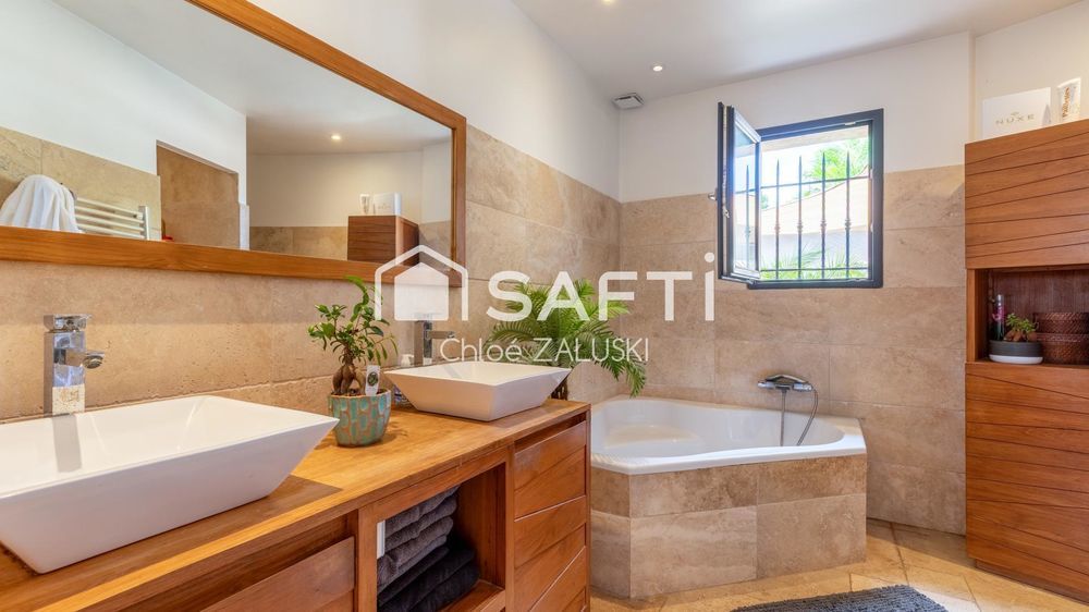 � vendre  Maison Puget-sur-Argens (83480)