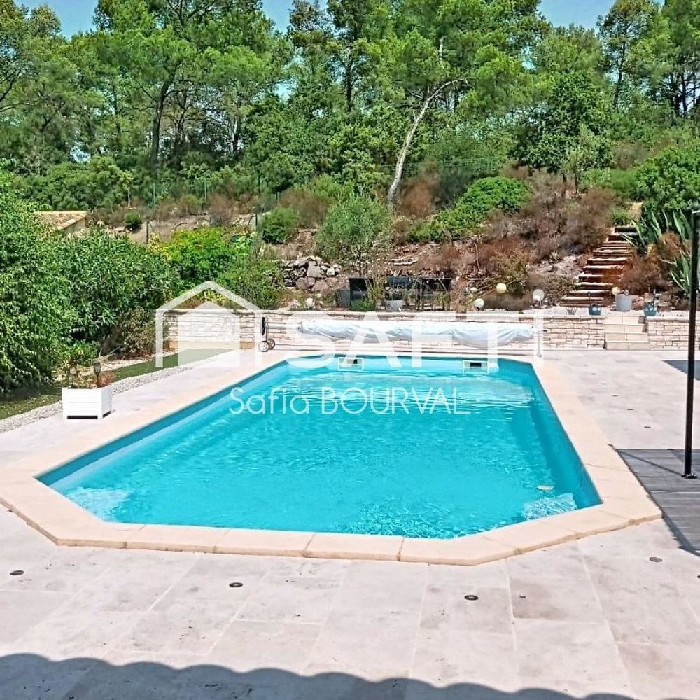 � vendre  Maison Pierrefeu-du-Var (83390)