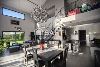  Maison � vendre 7 pi�ces 165 m�