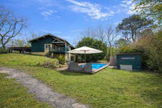  Maison � vendre 7 pi�ces 210 m�