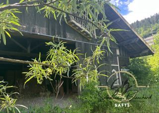  Immeuble � vendre 1495 m�