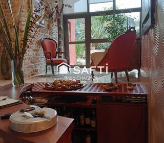  Maison � vendre 10 pi�ces 220 m�