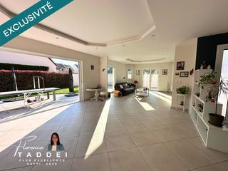  Maison � vendre 10 pi�ces 320 m�