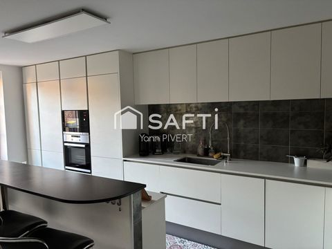   Charmante maison ancienne 10min de Cr�py , � moins de 10 min de la N2 , 35 min de Roissy CDG Maison - 6 pi�ce(s) - 127 m�