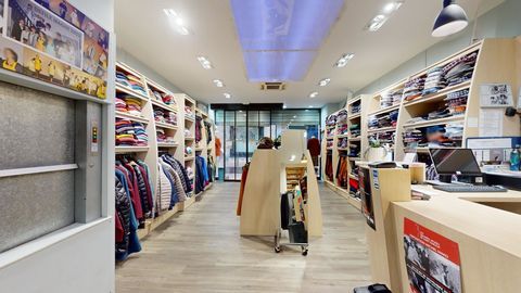 &Agrave; Vendre : Fonds de commerce � V&ecirc;tements professionnels � Libourne 145000 33500 Libourne