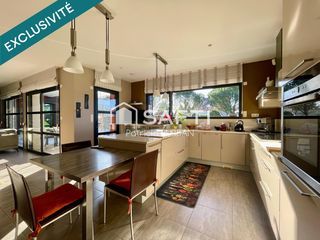  Maison � vendre 6 pi�ces 259 m�