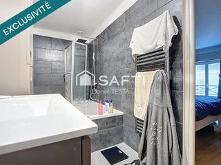  Immeuble � vendre 284 m�