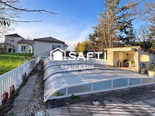  Maison � vendre 10 pi�ces 240 m�