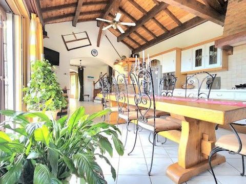   MAISON PLAIN PIED SUR SOUS SOL COMPLET Maison - 4 pi�ce(s) - 142 m�