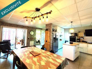  Maison � vendre 8 pi�ces 210 m�