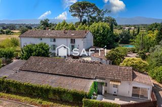  Maison � vendre 15 + pi�ces 310 m�