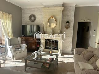  Maison � vendre 4 pi�ces 163 m�