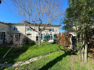  Maison � vendre 9 pi�ces 307 m�