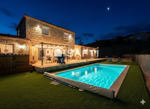   Villa 219 m� avec piscine dont d�pendance de 60 m� Maison - 7 pi�ce(s) - 219 m�