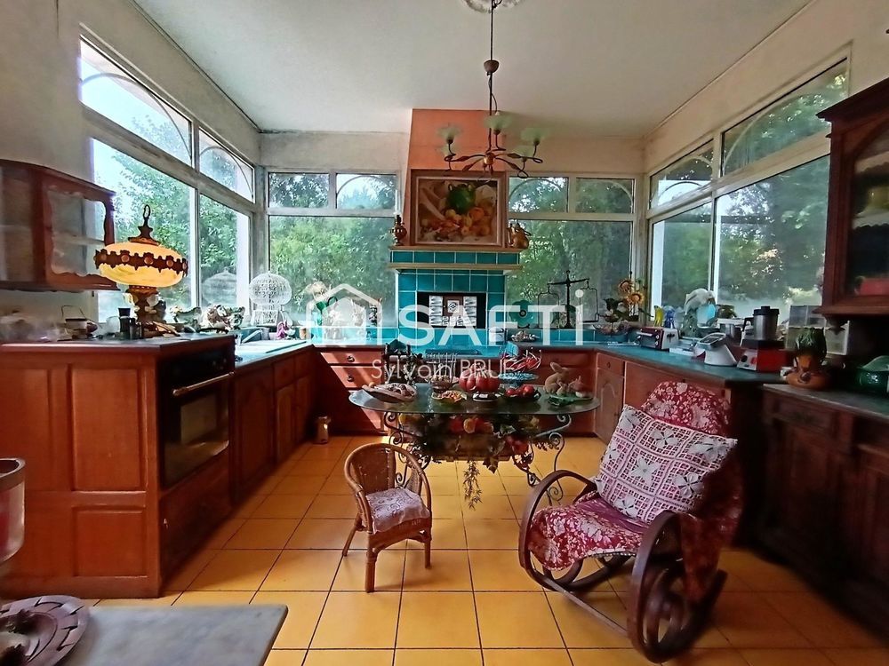 � vendre  Propri�t�/ch�teau Montauban (82000)