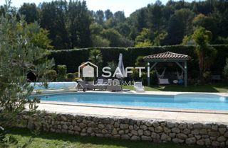  Maison � vendre 6 pi�ces 198 m�