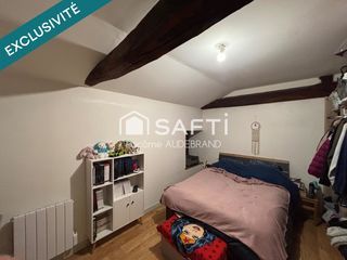  Immeuble � vendre 587 m�