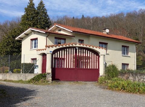   Propri�t� id�ale chevaux Maison - 5 pi�ce(s) - 180 m�