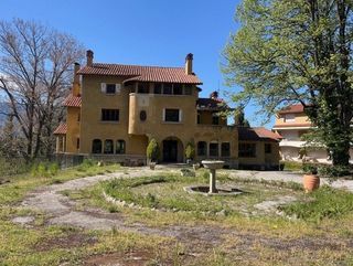  Maison � vendre 14 pi�ces 421 m�