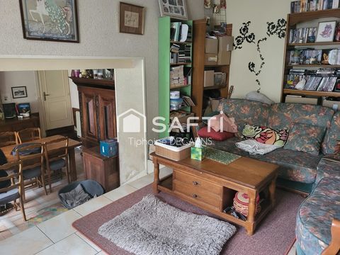   Maison atypique avec un grenier pouvant devenir un agrandissement ou une d�pendance. Maison - 6 pi�ce(s) - 98 m�