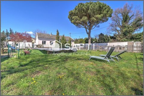   Maison individuelle de PLAIN-PIED avec d�pendances - Terrain de 1 537 m� Maison - 5 pi�ce(s) - 98 m�