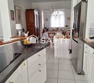  Maison � vendre 8 pi�ces 174 m�
