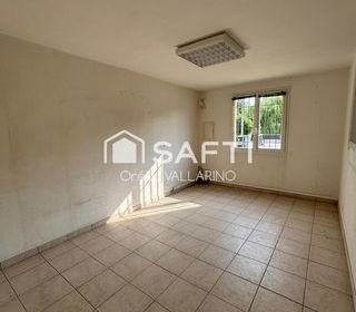  Maison � vendre 5 pi�ces 400 m�