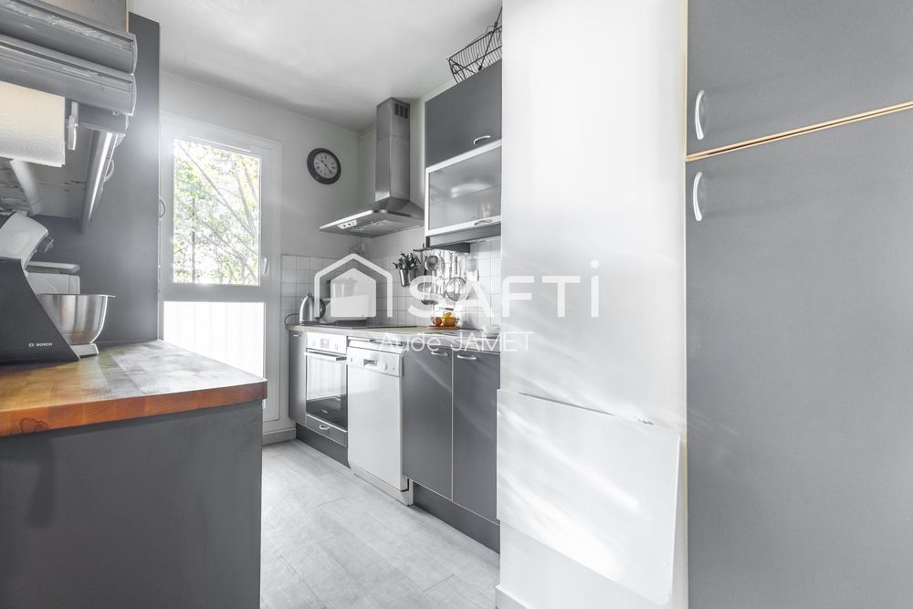 � vendre  Appartement Versailles (78000)